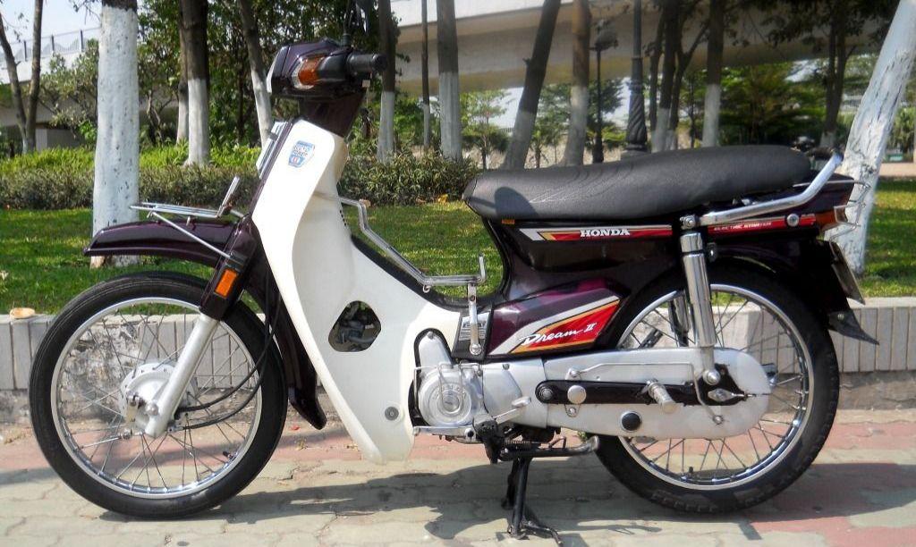 Mặt nạ con xe Dream Thái loại thường