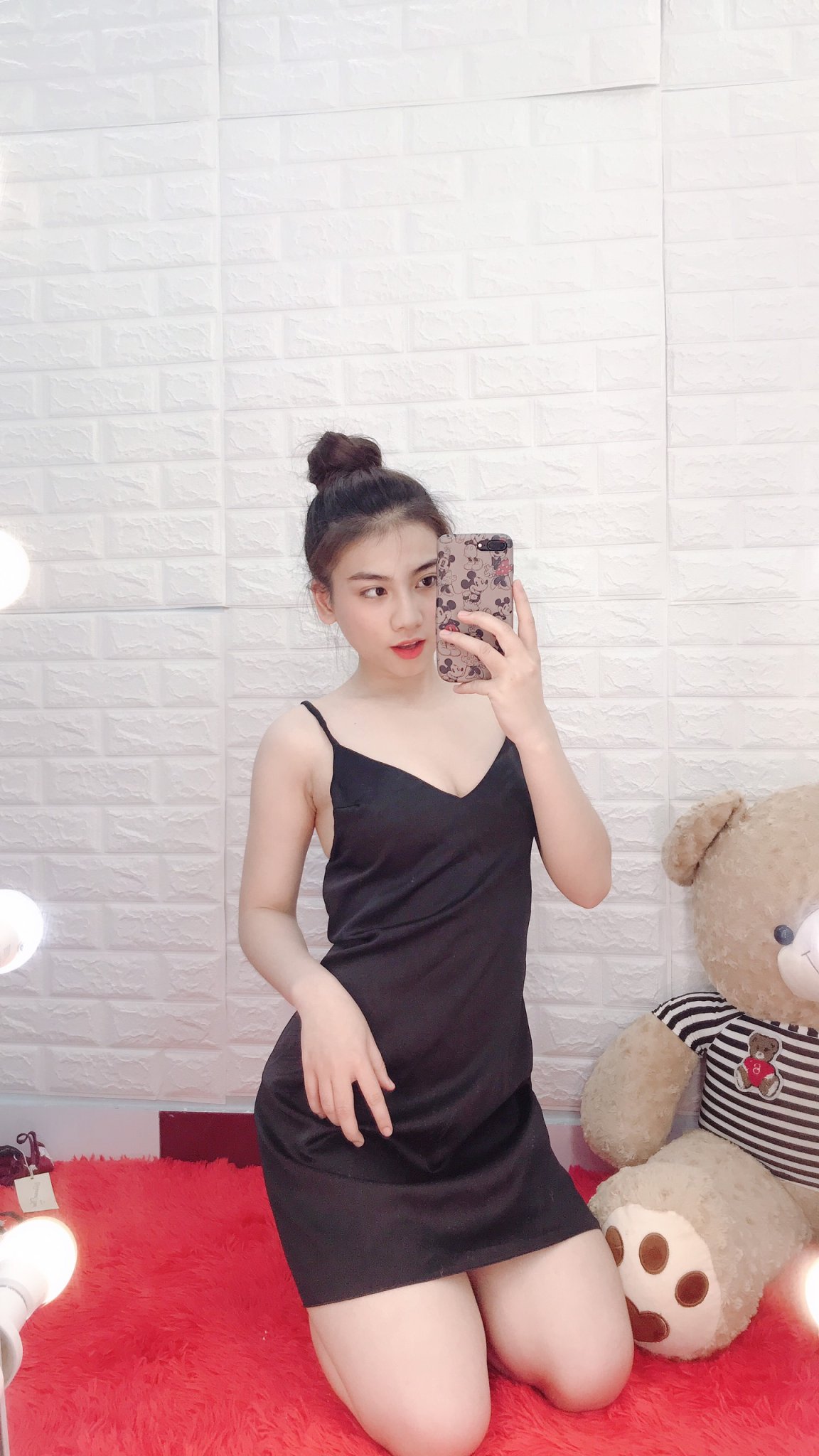 [HCM]Váy ngủ [ ĐƯỢC ĐỔI TRẢ ] phi lụa 2 dây hở lưng 56kg