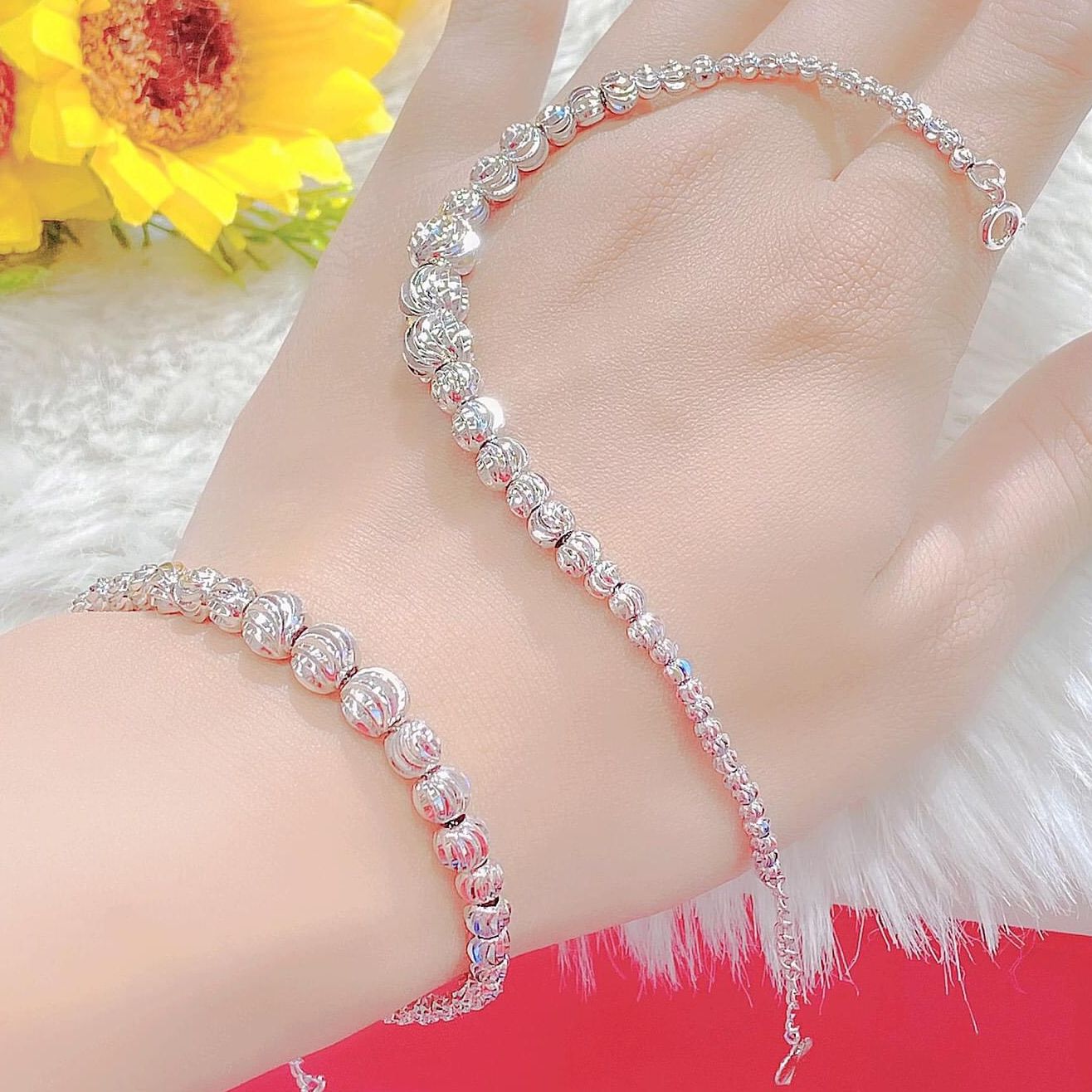 Lắc tay nữ bi châu đính đá sang trọng phong cách Hàn Quốc Trang Sức Miga VL21061901 - đeo đi làm công sở cực đẹp