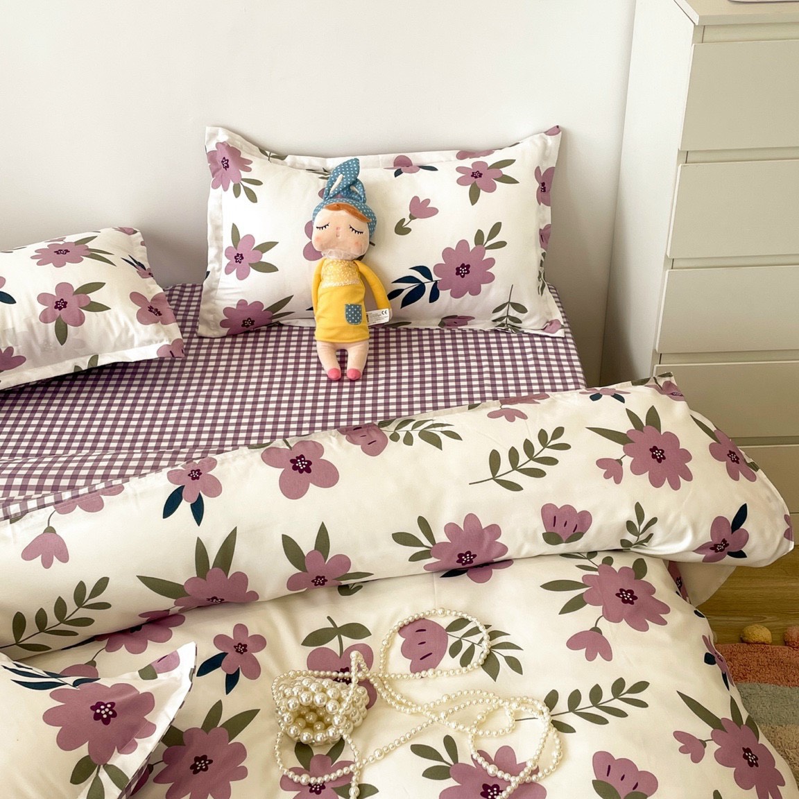 Bộ Chăn Ga Gối Cotton Poly - Hoa Tím ( 1 Drap + 2 Vỏ Gối Nằm + 1 Vỏ Chăn ) Tiệm Nhà Cá