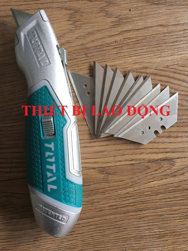 Dao cắt tiện dụng total tg5126101 + 1 bộ 10 lưỡi dao tiện ích total tht519611 - tg5126101tht519611
