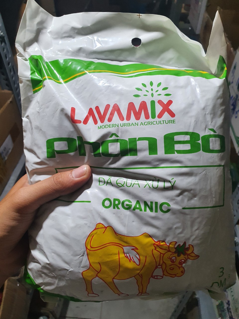 PHÂN BÒ ĐÃ QUA XỬ LÝ LAVAMIX GÓI 3 LÍT
