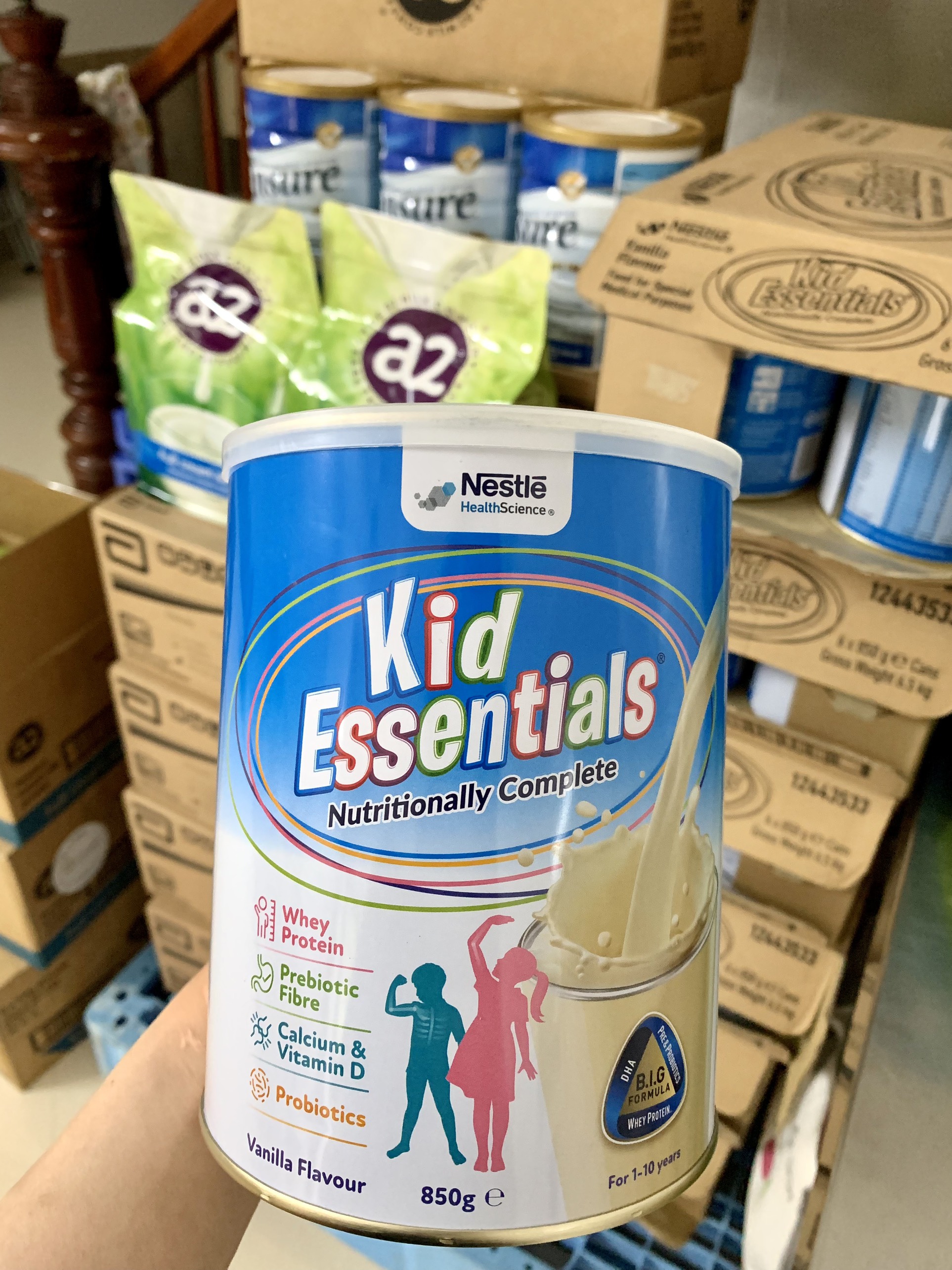 Sữa Kid Essentials Úc mẫu mới 850g