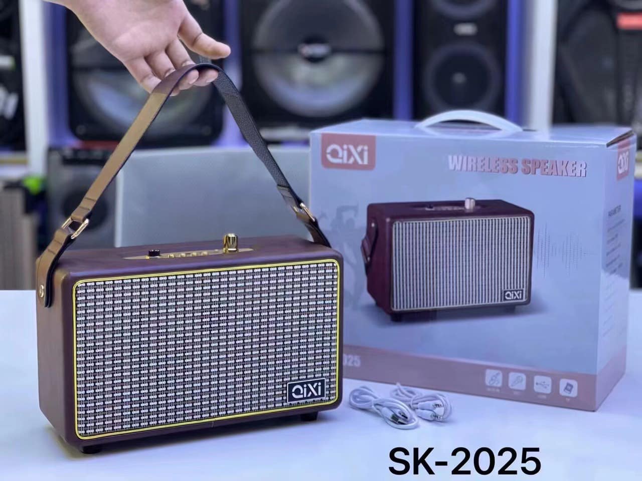 Loa bluetooth qixi sk 2025 tích hợp cổng micro 6.5 karaoke micro không dây siêu đỉnh