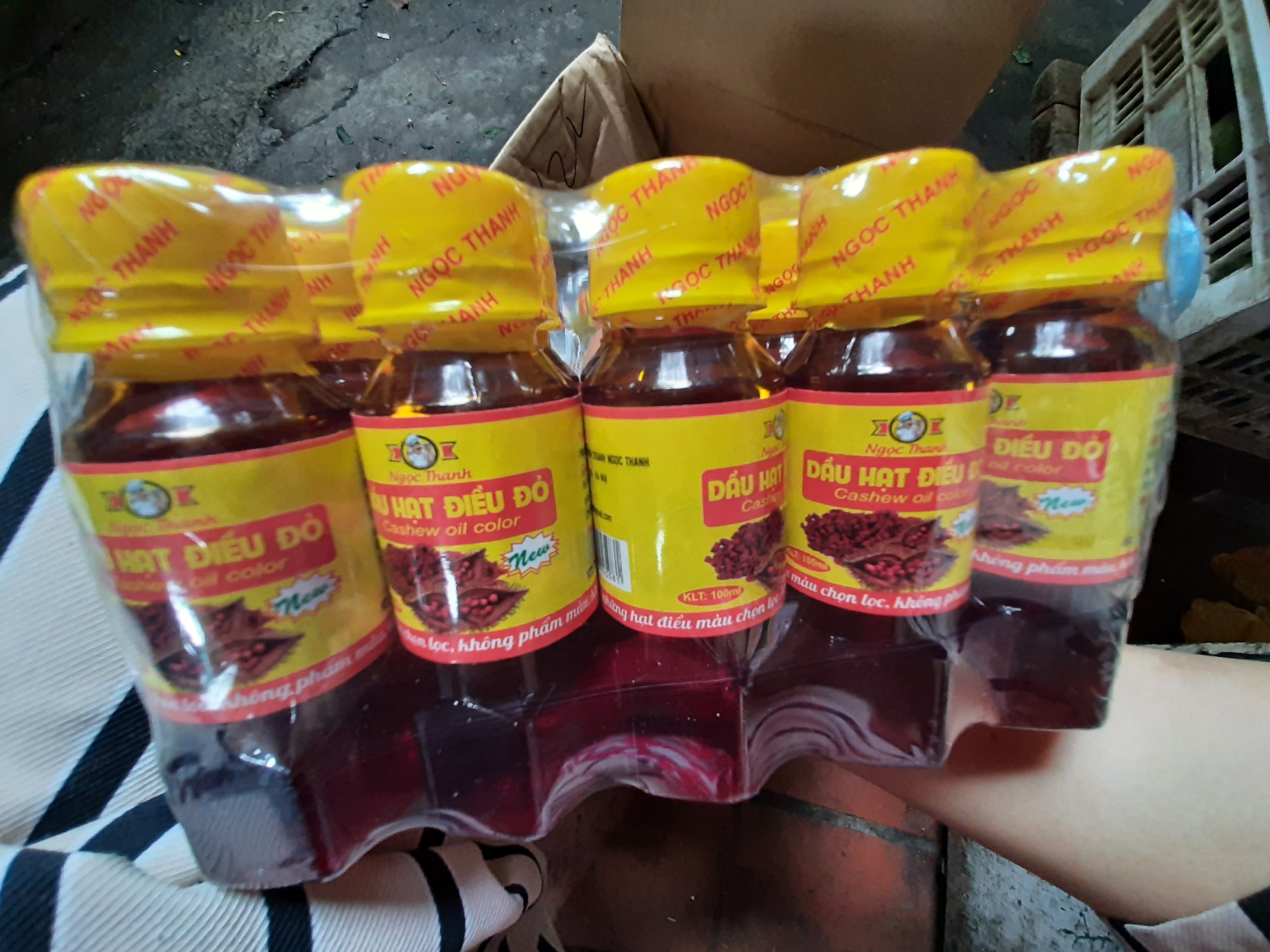 DẦU HẠT ĐIỀU ĐỎ NGỌC THANH 100ML