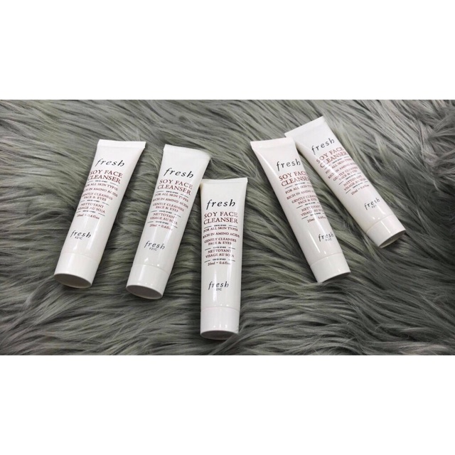 Sữa Rửa Mặt Đậu Nành Fresh Soy Face Cleanser
