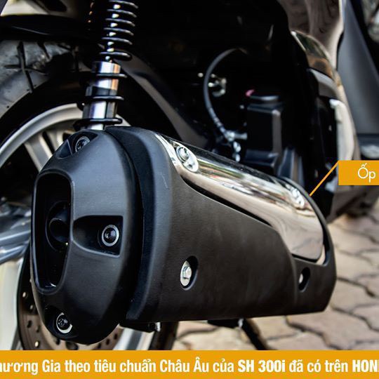 Ốp bô 300i lắp sh 2020-2019
