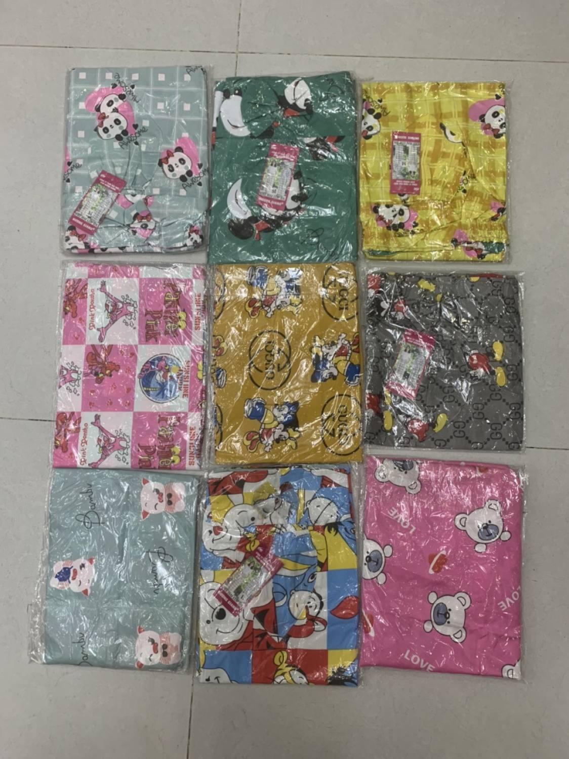[HCM][MUA HÀI LÒNG] Váy chống nắng trẻ em từ 4 tuổi đến 12 tuổi ,Thương hiệu HƯƠNG GIANG , Vải tốt 2 Lớp - Dùng được 2 mặt- Có Túi -Giao màu ngẫu nhiên