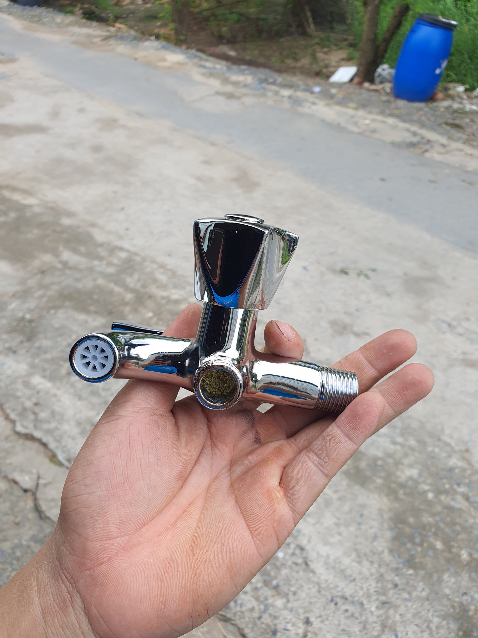 Củ Sen Tắm Củ Sen Một Đường Nước Lạnh Thau Bóng Ti Đồng Ren 21 KENTA CS01 Cao Cấp