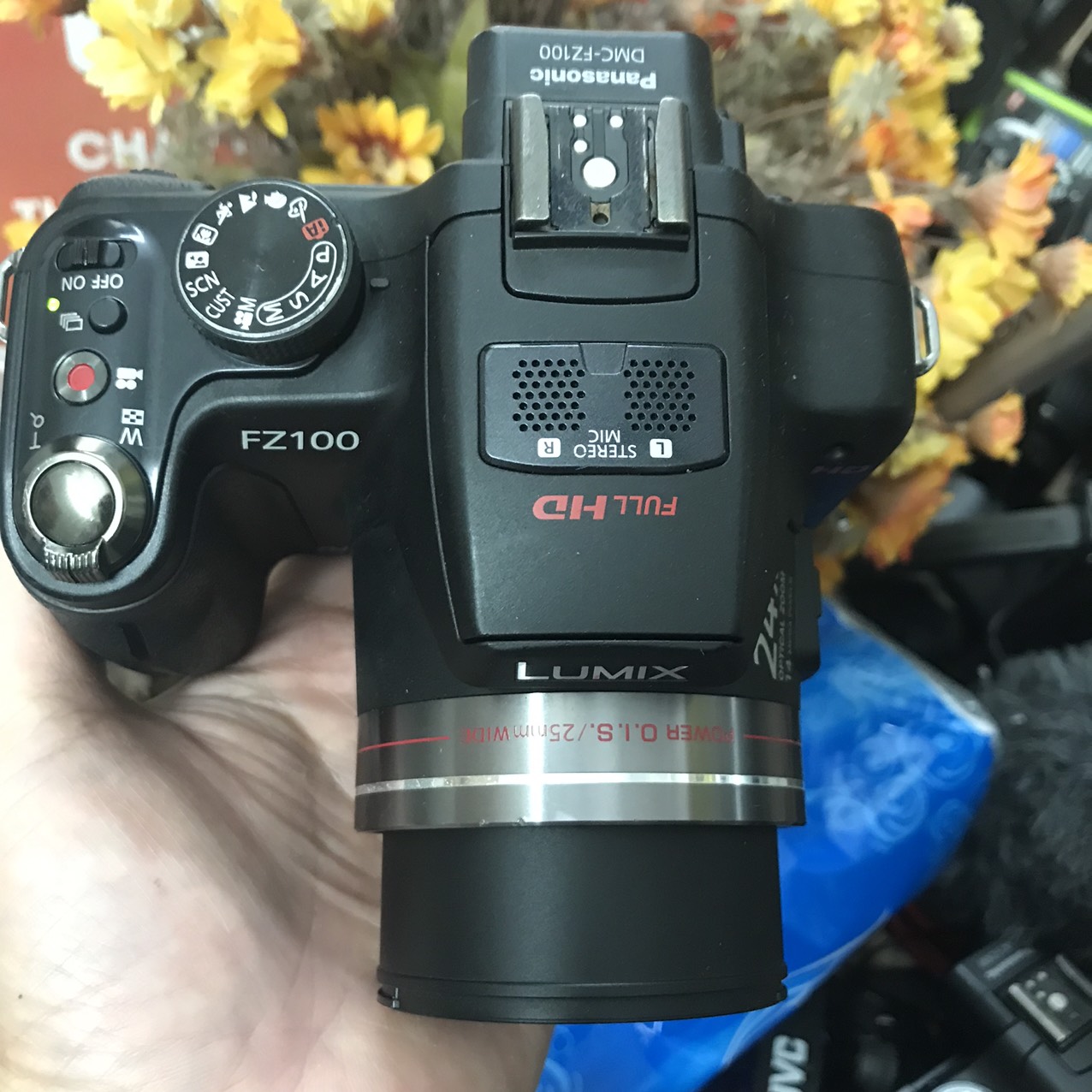 Máy ảnh panasonic lumix fz100
