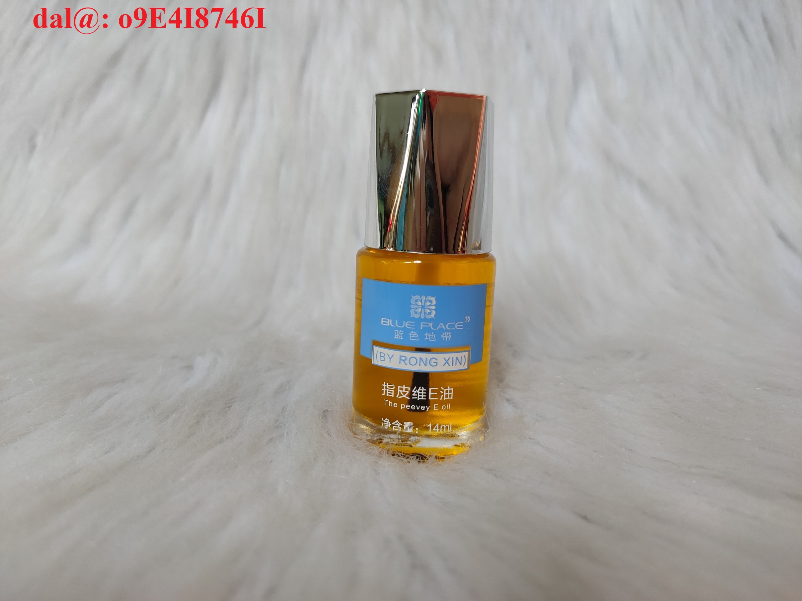 Dầu tháo móng Blue Place