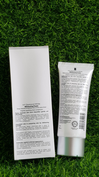 [HCM]Sữa rửa mặt sáng da Ivy Diamond white 80ml
