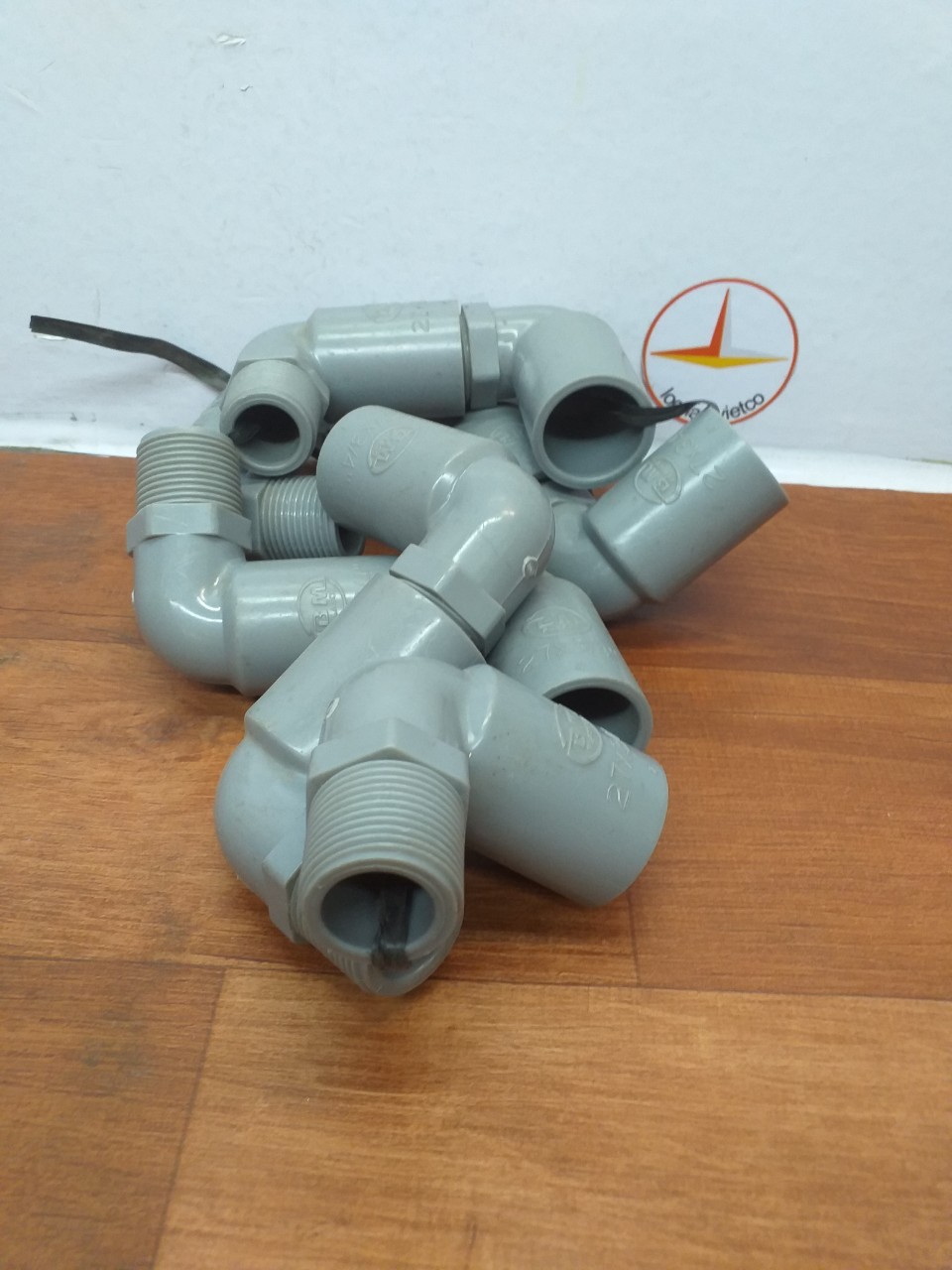 Phụ kiện 27 nhựa PVC Bình Minh( Co, nối, tê, lơi, ... )