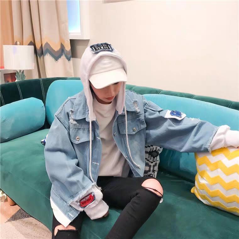 Áo khoác jean nữ thời trang - kiểu hàn phối nón cực cool