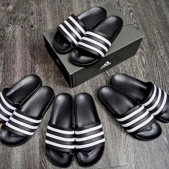 [100% Authentic] slipper cast Adidas horizontal straps black fulltag no box
