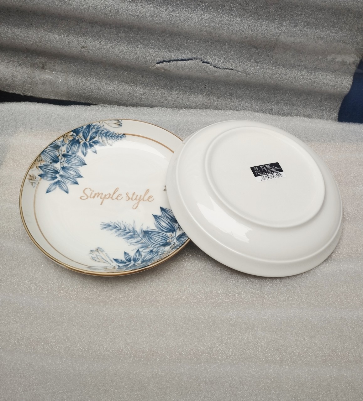 Dĩa sứ hoa văn 4d mẫu simple 20cm , dĩa lót chén 15cm