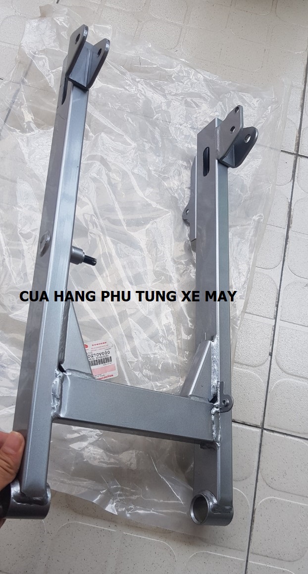 GẤP Gắn XE SUZUKI REVO - phụ tùng nhông sên