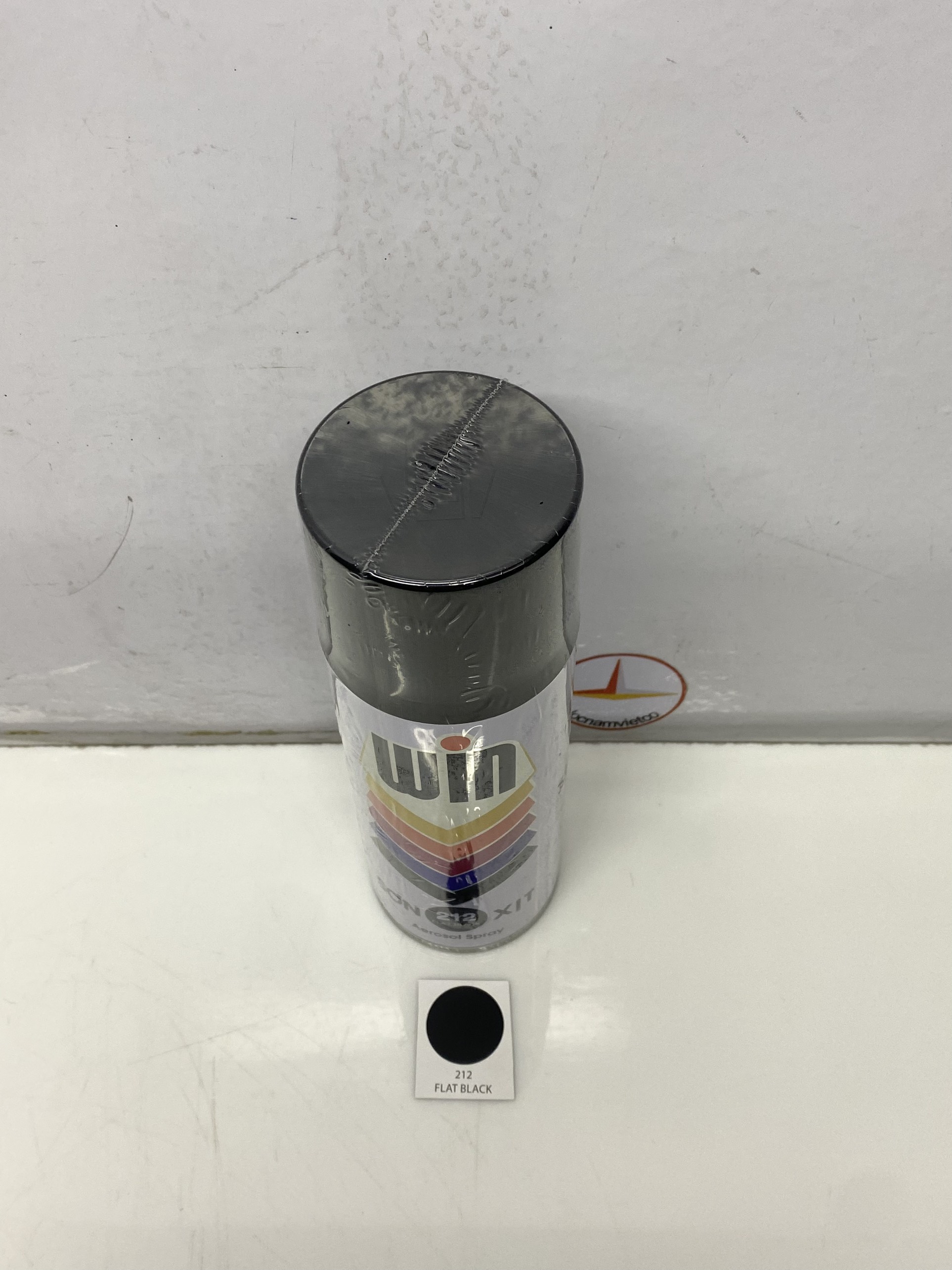 Sơn phun, sơn xịt Win màu đen mờ 212 400ml