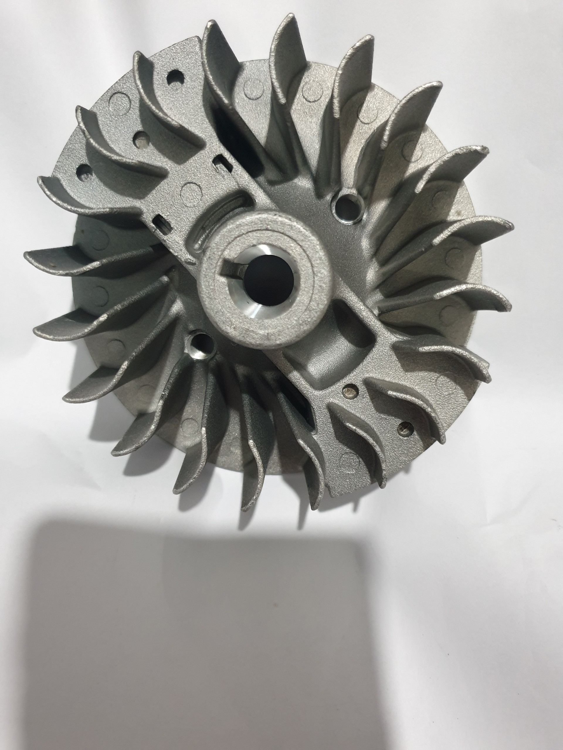 MITSU VÔ LĂNG - BÁNH ĐÀ MÁY CẮT CỎ 2 THÌ TL52/520 Phụ Tùng Dùng Cho