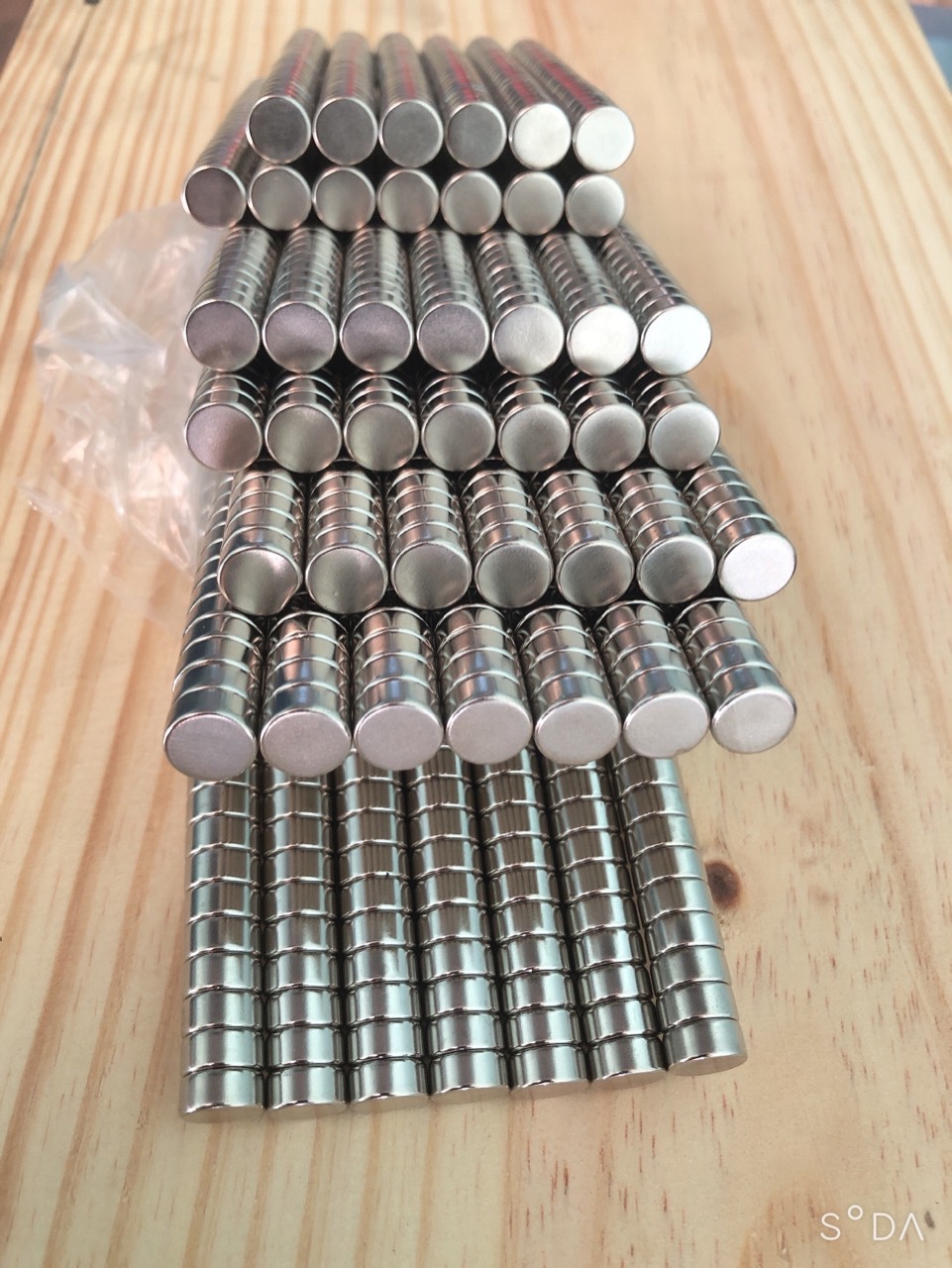 Bộ 20 nam châm viên tròn 10x5mm