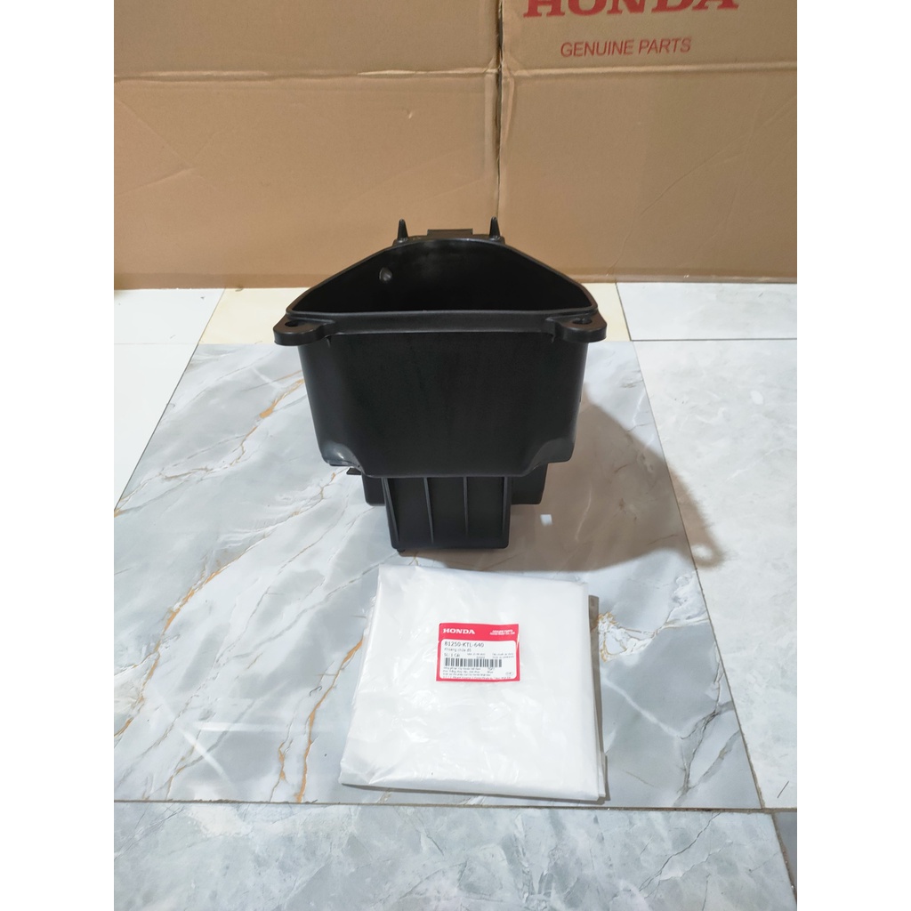 Hộp chứa đồ, thùng yên Wave A 2007-2016, Wave RS  (81250KTL640)
