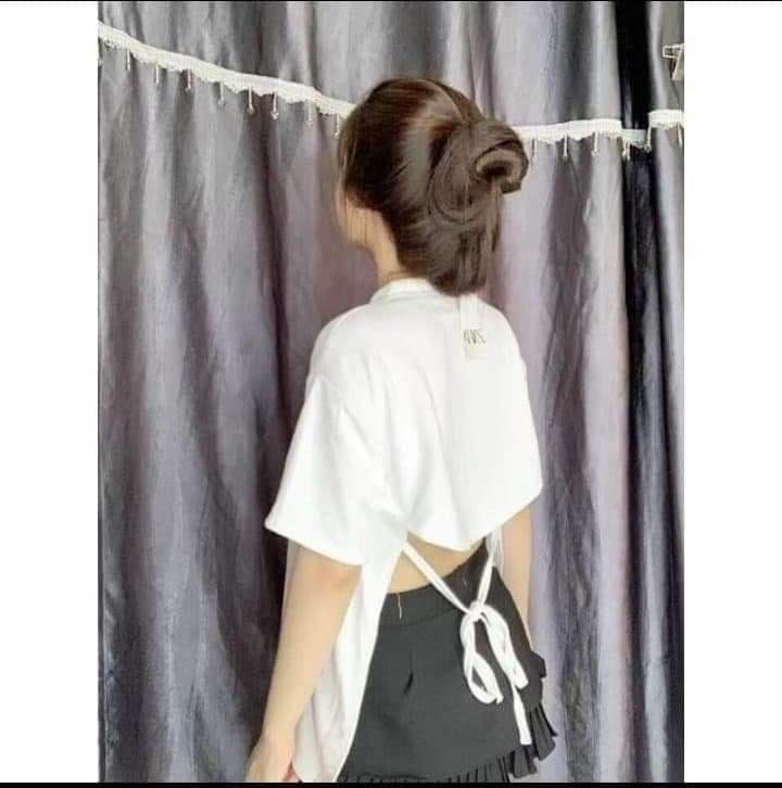 Áo thun cột dây sau lưng