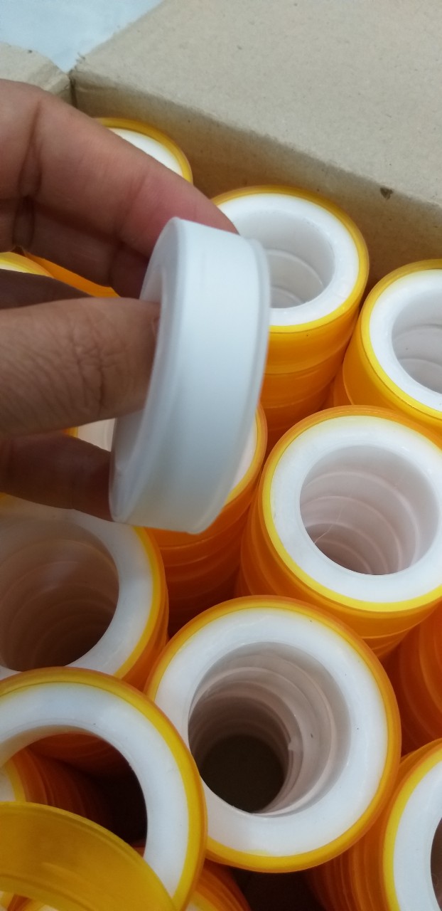 Thùng 200 cuộn Băng tan - Cao su non 10m