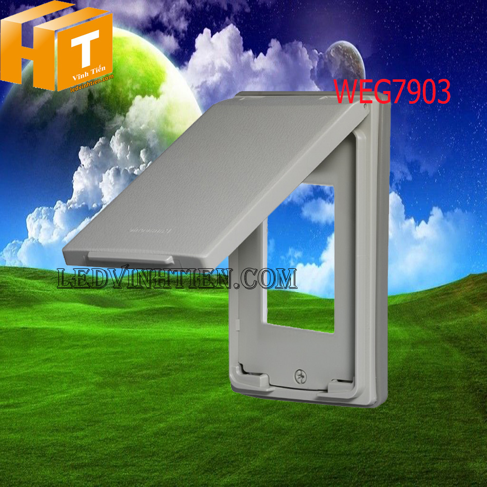 Mặt vuông thiết bị có nắp che mưa chính hãng Panasonic NÊN MUA