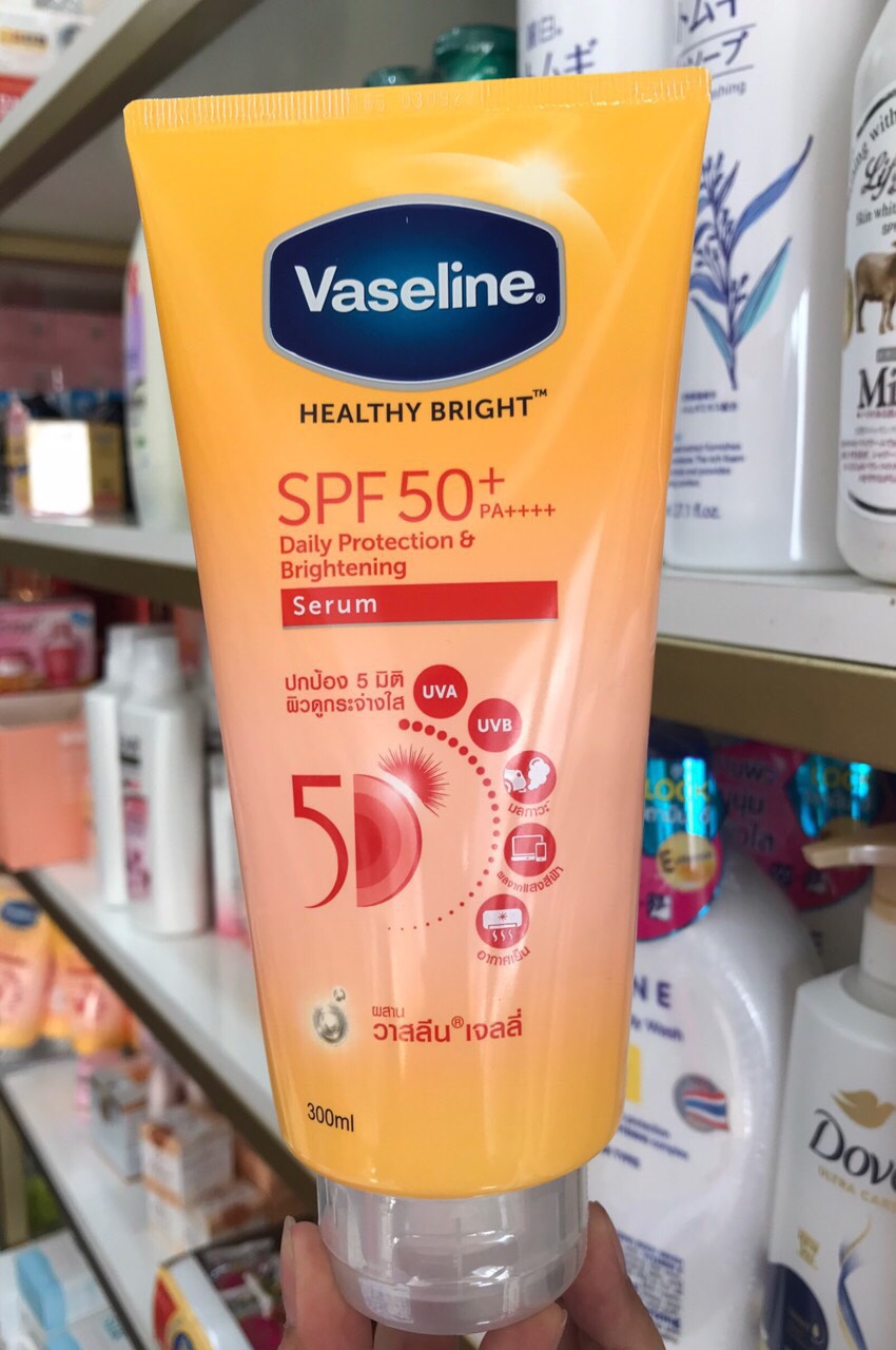 Sữa dưỡng thể trắng da Vaseline 50X (chống nắng SPF50) Thái Lan