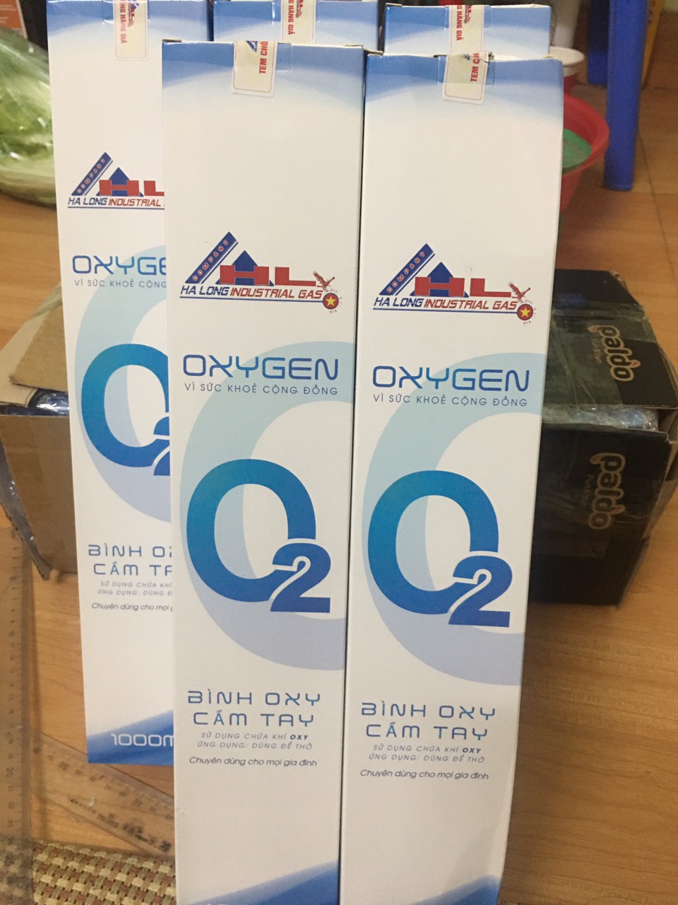 Combo 2 bình oxy mini cầm tay có sẵn nắp thở