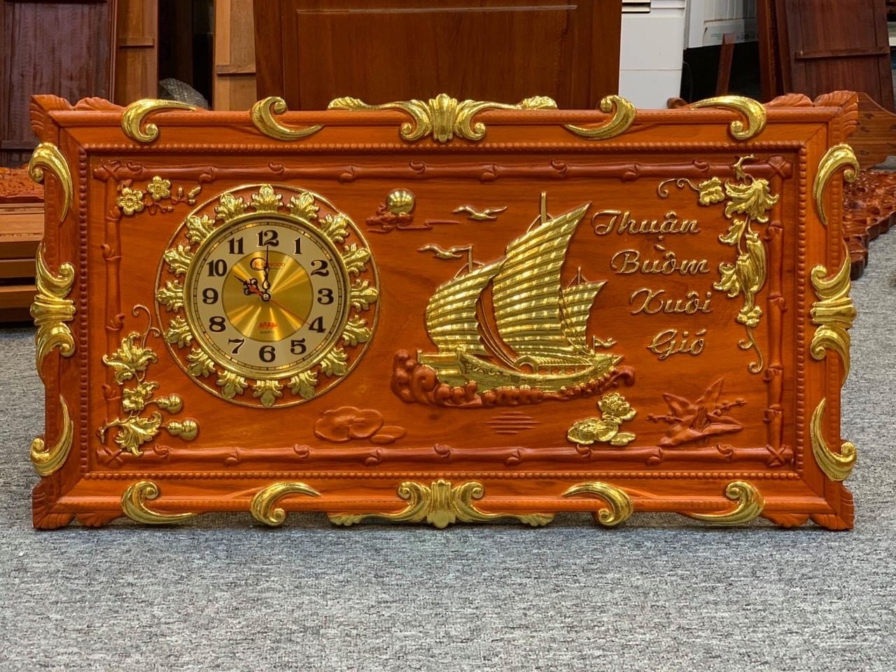 Tranh đồng hỗ gỗ ( Thuận Buồm xuôi gió)