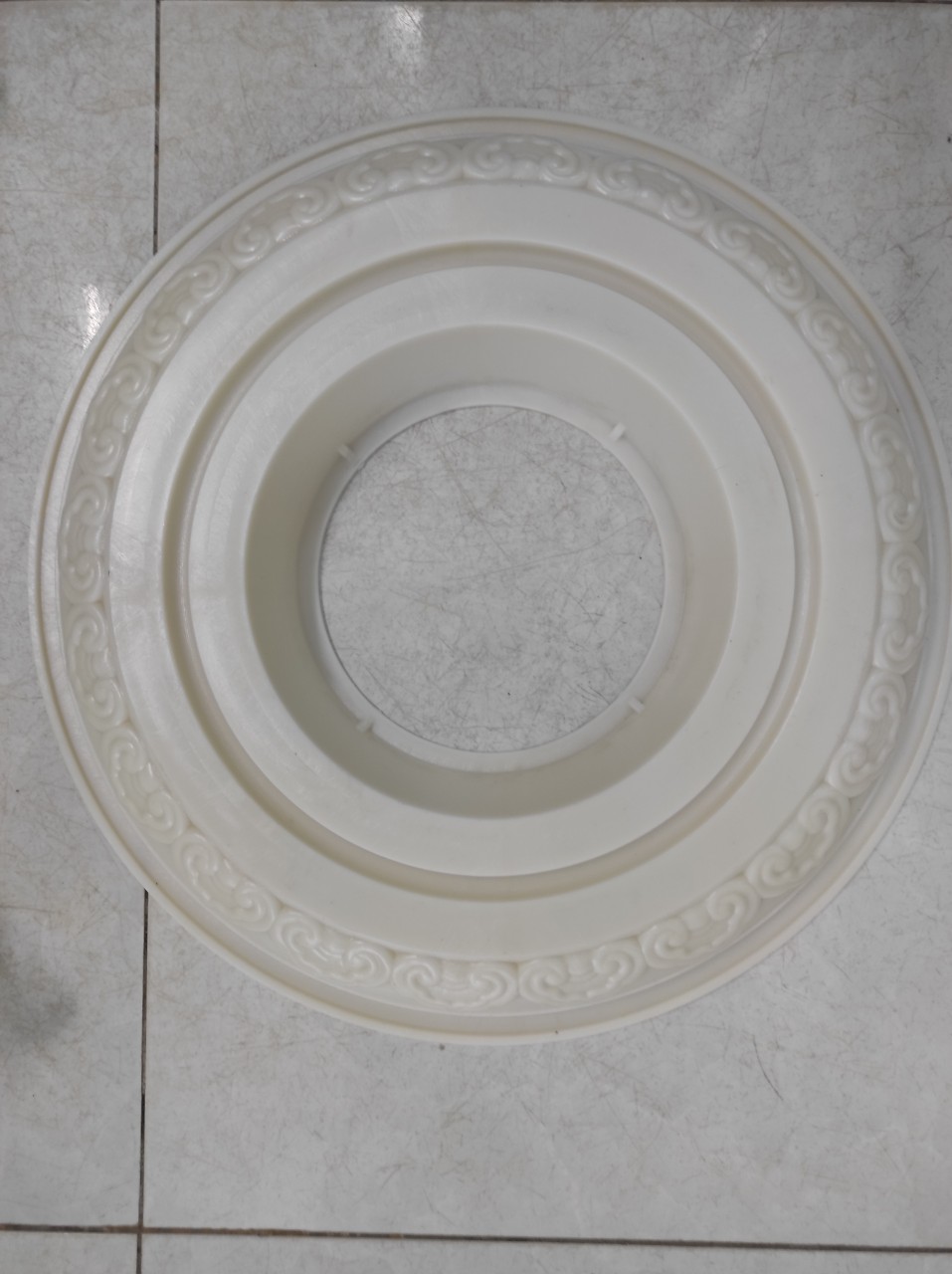Khuôn đúc tấm đôn xoay dùng cho chậu tròn 80 - 86 abs, xoay 360 độ.