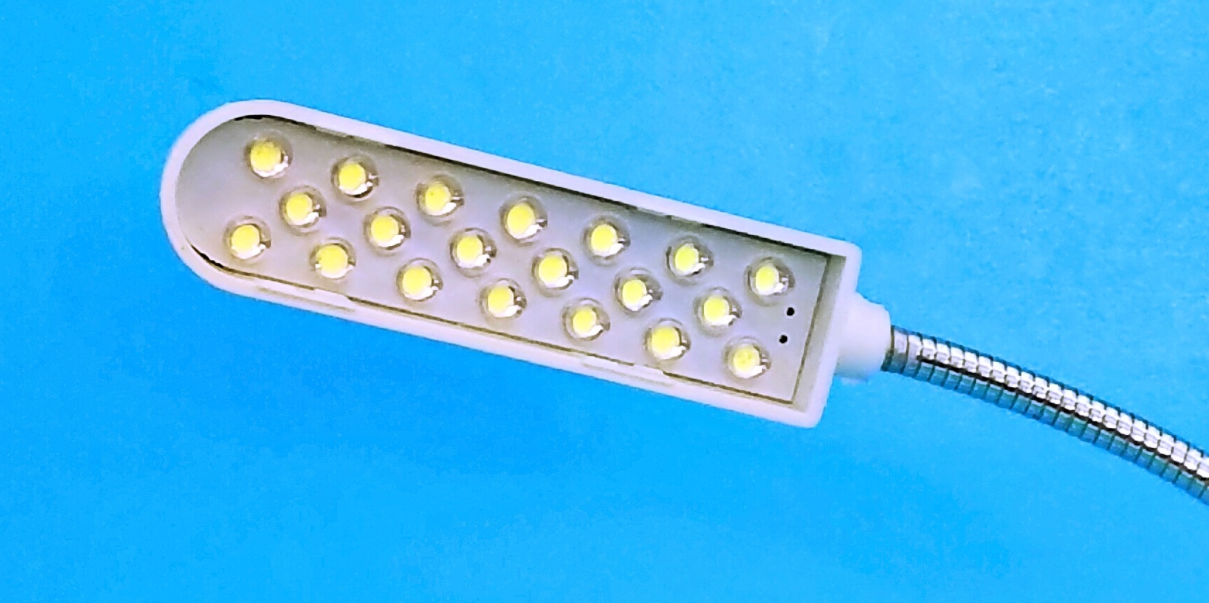 dèn led máy may 20 bóng siêu sáng có đế nam châm