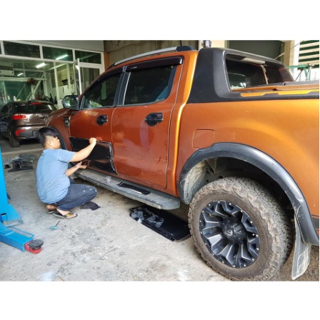 Nẹp sườn xe Ford Ranger loại bản to 2014 - 2021