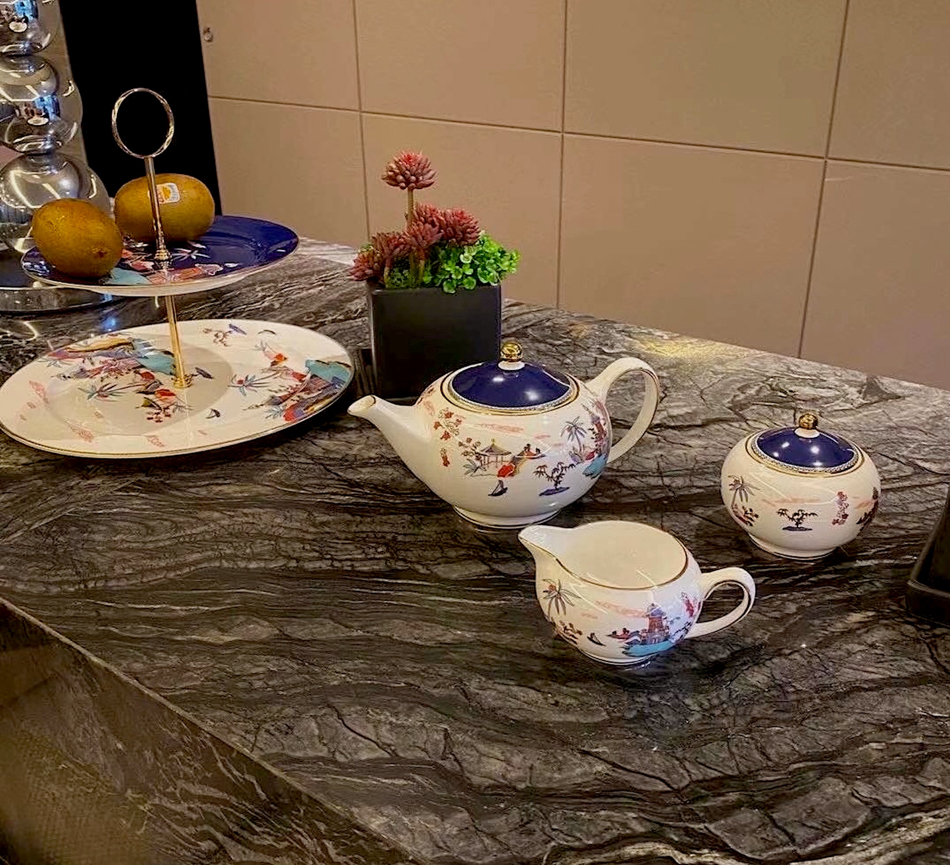 Bộ Bình Trà 3 món Wedgwood - Wedgwood Wonderlust Blue Pagoda 3 Piece Set