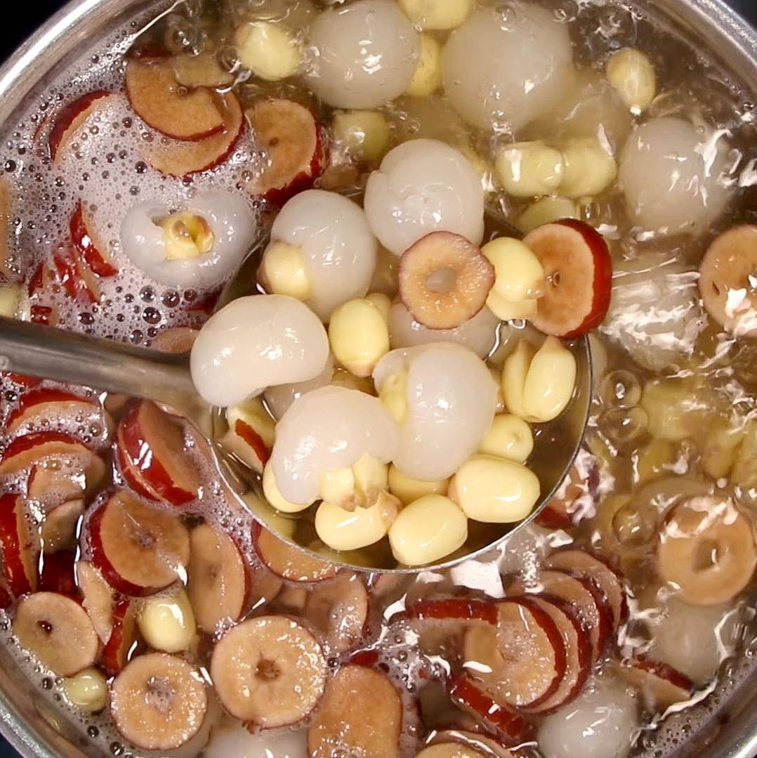 [Tặng Đông Trùng Thảo-Nguyên Liệu Quý] Chè Hạt Sen Long Nhãn Set 200G