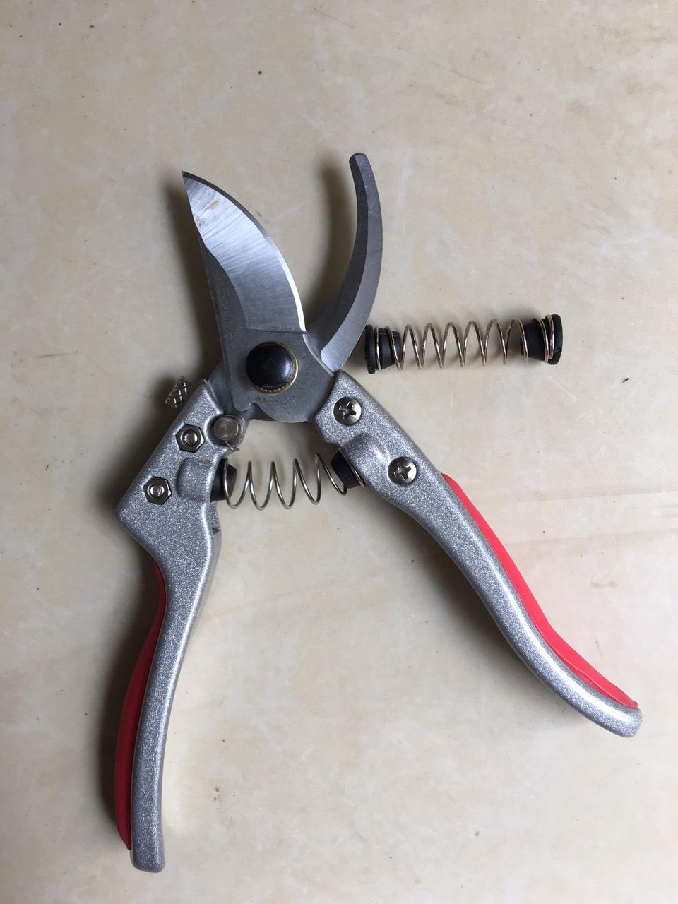 Kéo cắt cành cây SADA Nhật Bản