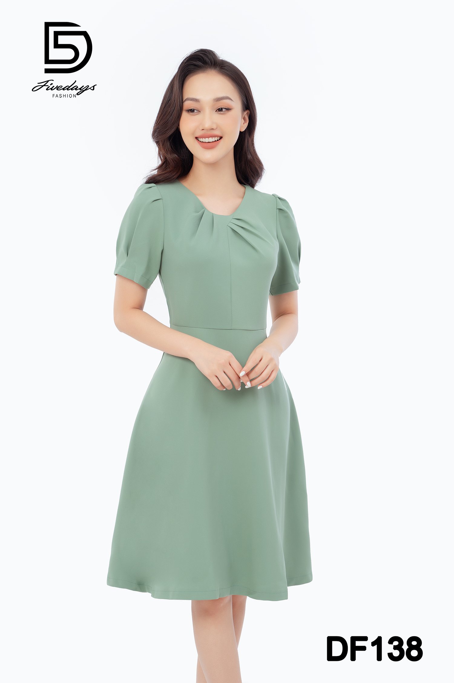 Đầm xoè cổ xếp ly FIVEDAYS