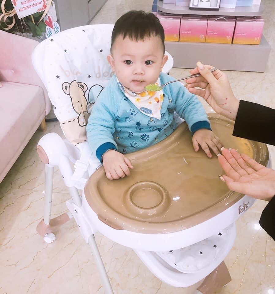 Ghế ăn dặm fatzbaby