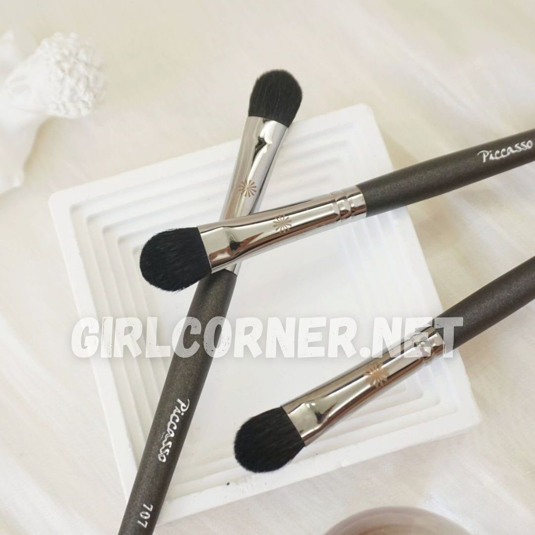 [HCM]Cọ bầu mắt Piccasso 707
