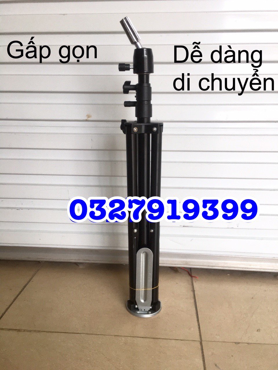 Chân giữ đầu canh học cắt tóc cao cấp B200 - Chân thép