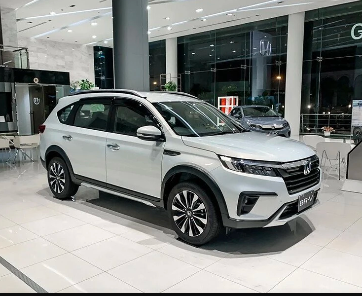 Bộ 8 ốp bậc mạ titan xe honda brv 2023-2024 .