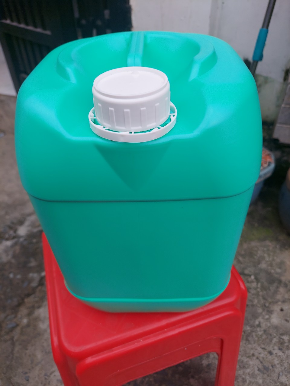 Nước rửa chén Gift hương chanh can 9.5kg