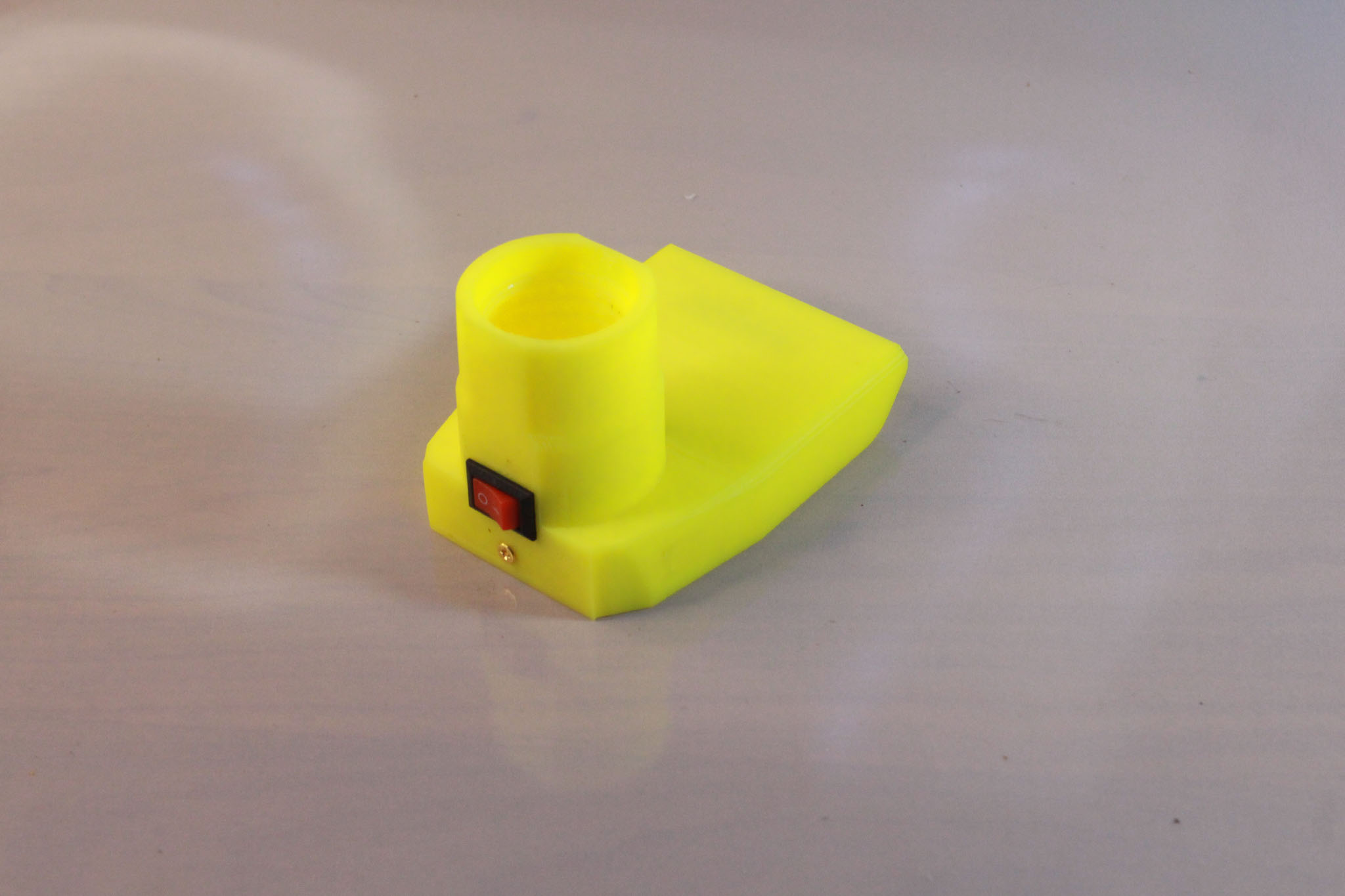 Đế đèn led thắp sáng dùng pin Dewalt 20v