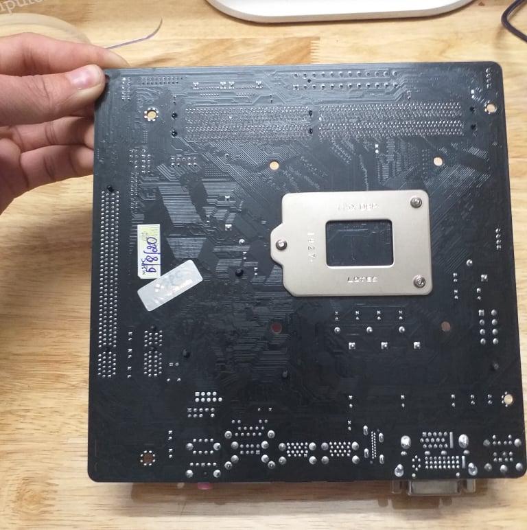 MAIN ASROCK H110 không fe