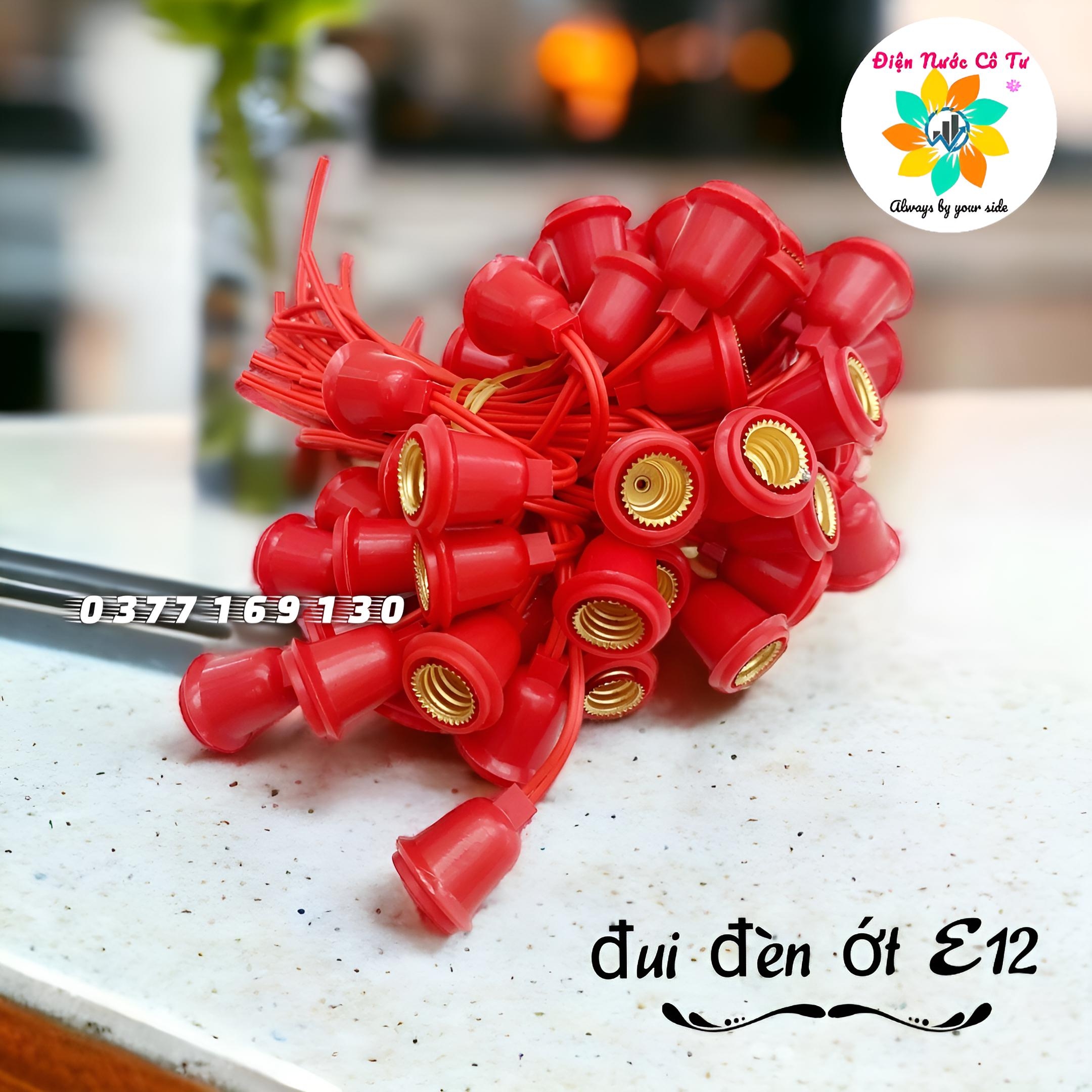 5 Đui chuôi đèn E12 dùng cho bóng trái ớt quả nhót cà na đuôi xoáy dùng trang trí bàn thờ thần tài