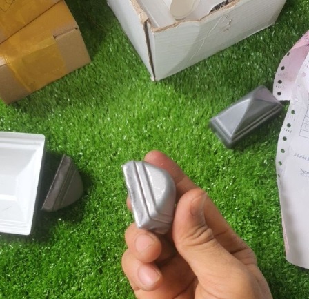 10 cái chụp đầu sắt hộp tôn dập