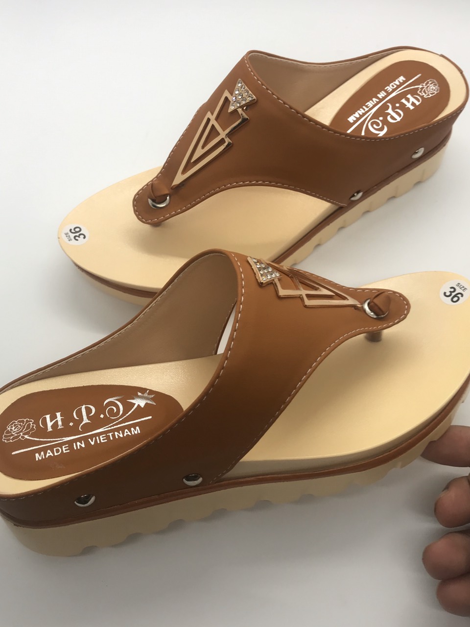 Dép đế xuồng mẫu mới 6f sang chảnh