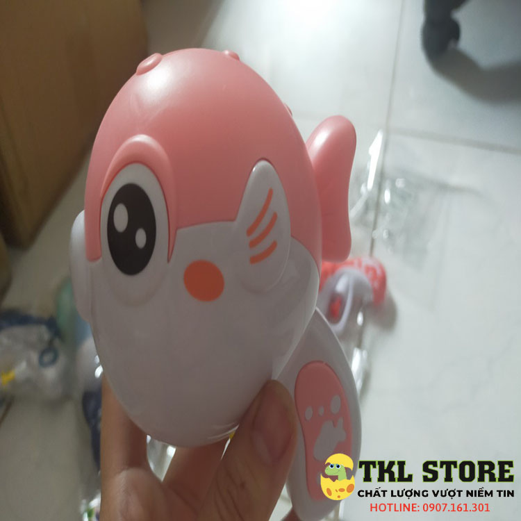 Đồ chơi phun nước hình cá mập, cá nóc cho bé