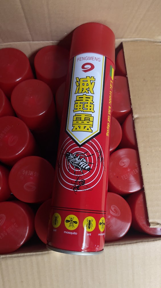 Xịt diệt côn trùng ruồi muỗi kiến gián và mối mọt số 9 feng meng 600ml hàng việt nam